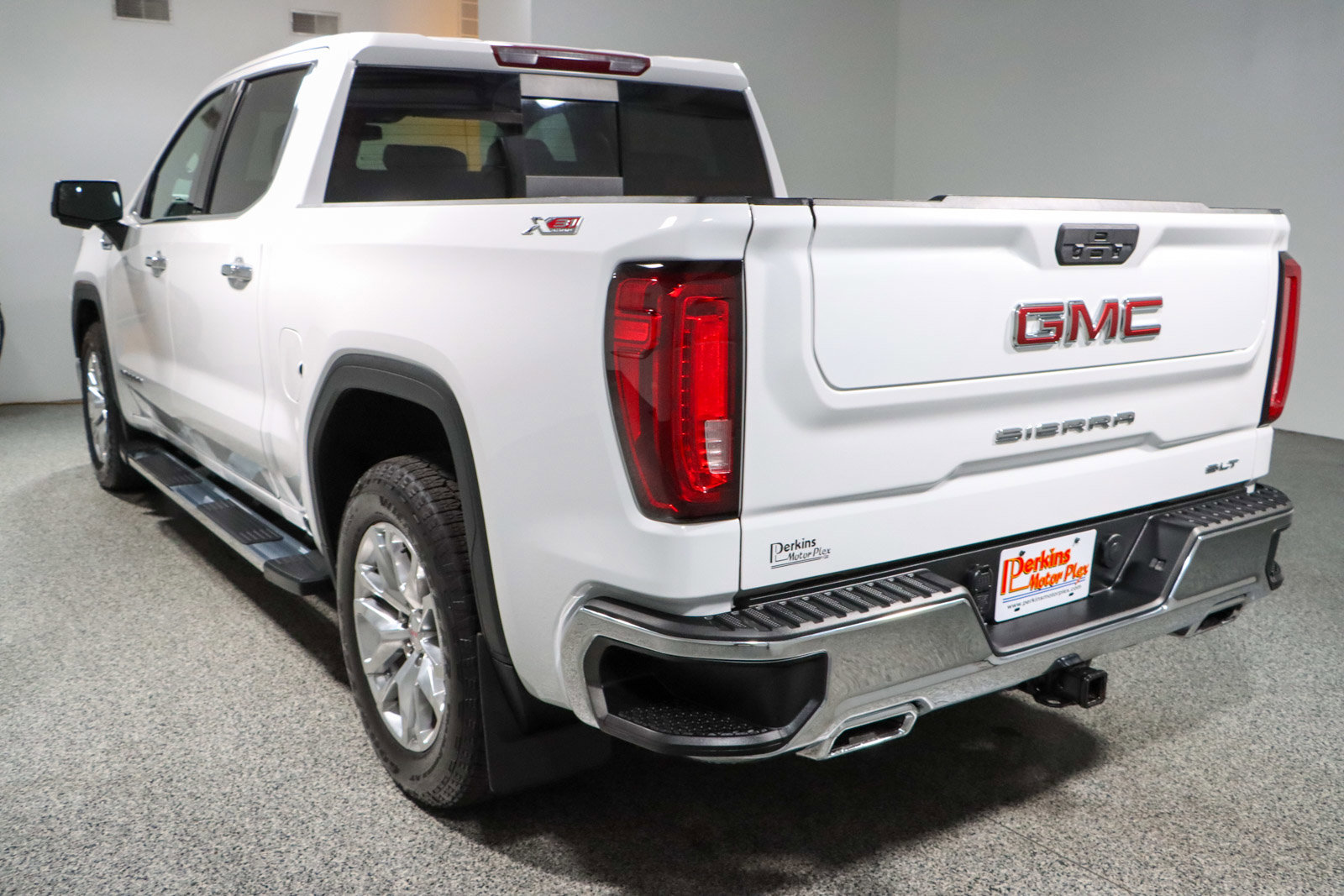 Used 2021 GMC Sierra 1500 SLT image 9