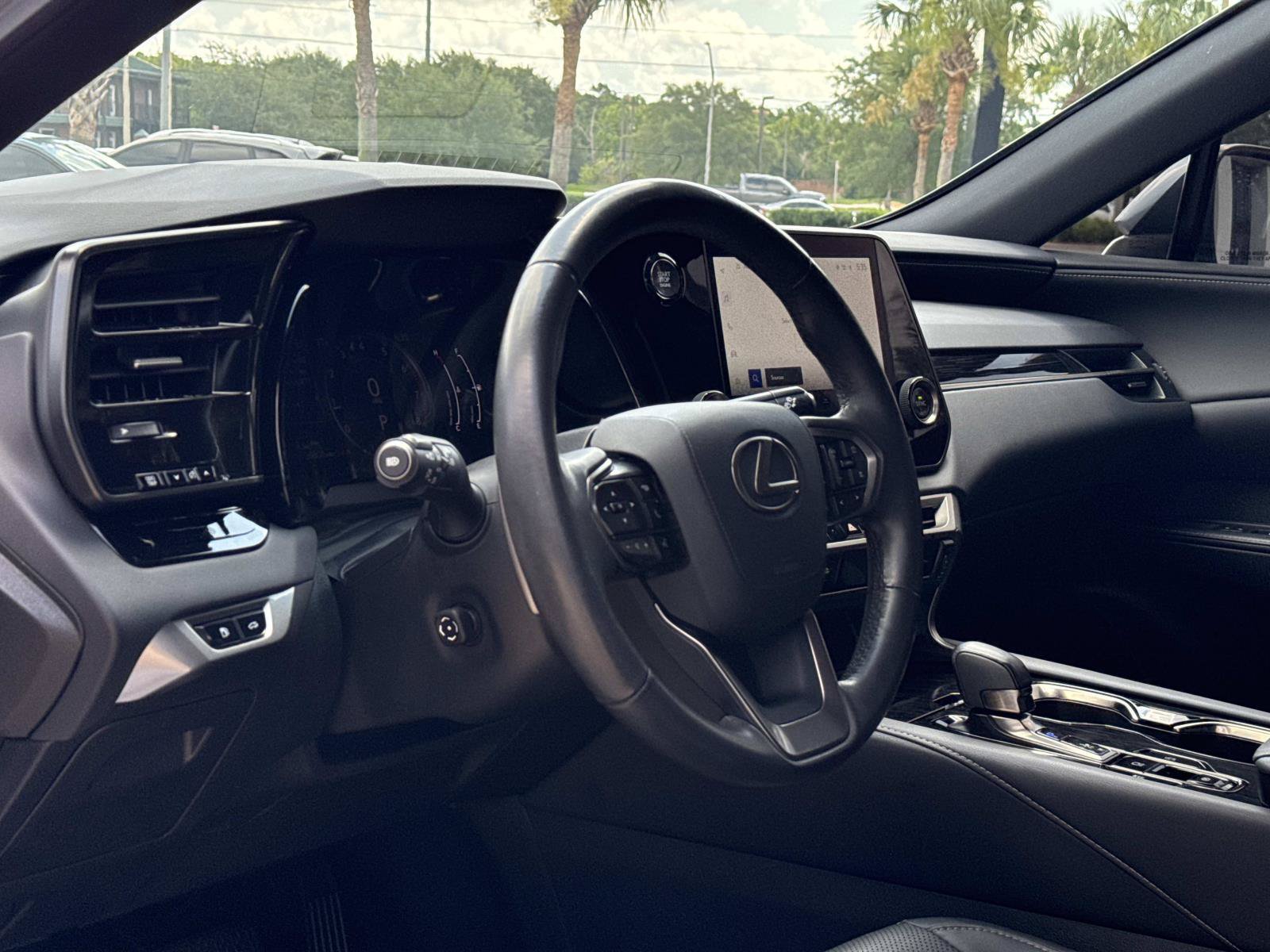 Used 2023 Lexus RX 350 FWD w/ Accessory Package (Z1) image 15