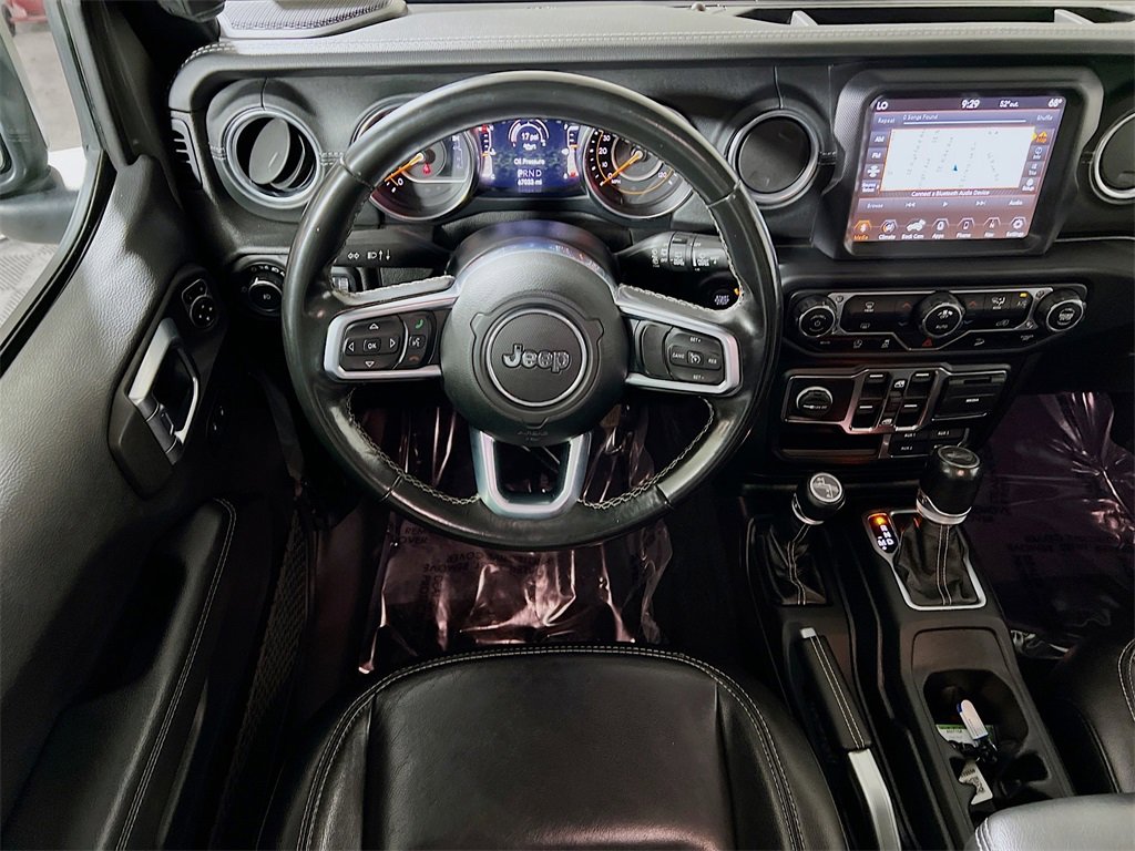 Used 2020 Jeep Wrangler Unlimited Sahara image 20