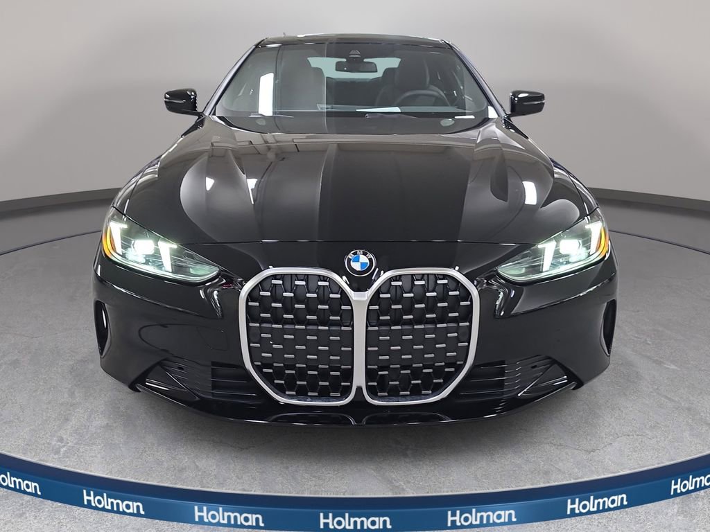 Used 2025 BMW 430i Coupe w/ Convenience Package RWD image 3