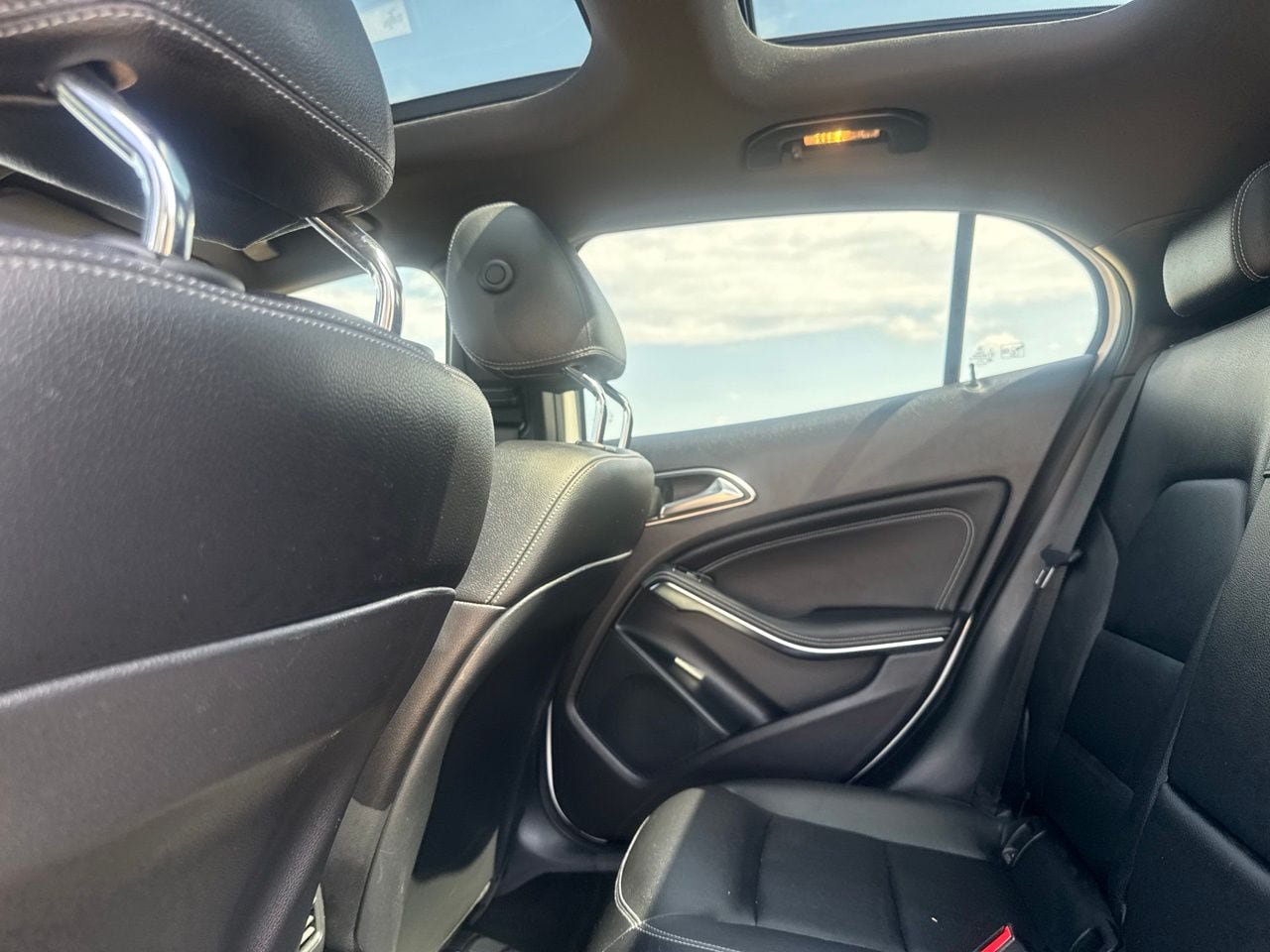 Used 2020 Mercedes-Benz GLA 250 image 37
