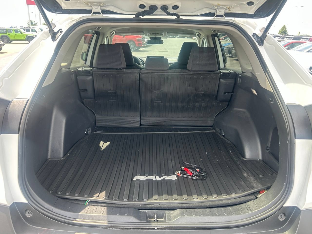 Used 2024 Toyota RAV4 LE AWD/4WD image 13