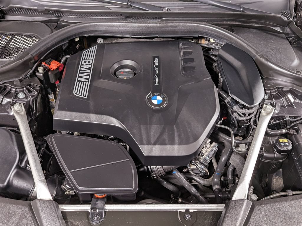 Used 2019 BMW 530i xDrive w/ Convenience Package AWD/4WD image 46