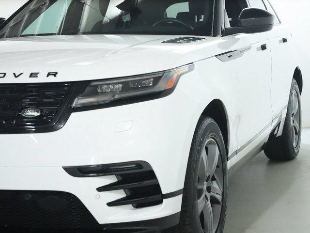 Certified 2025 Land Rover Range Rover Velar Dynamic SE AWD/4WD image 14