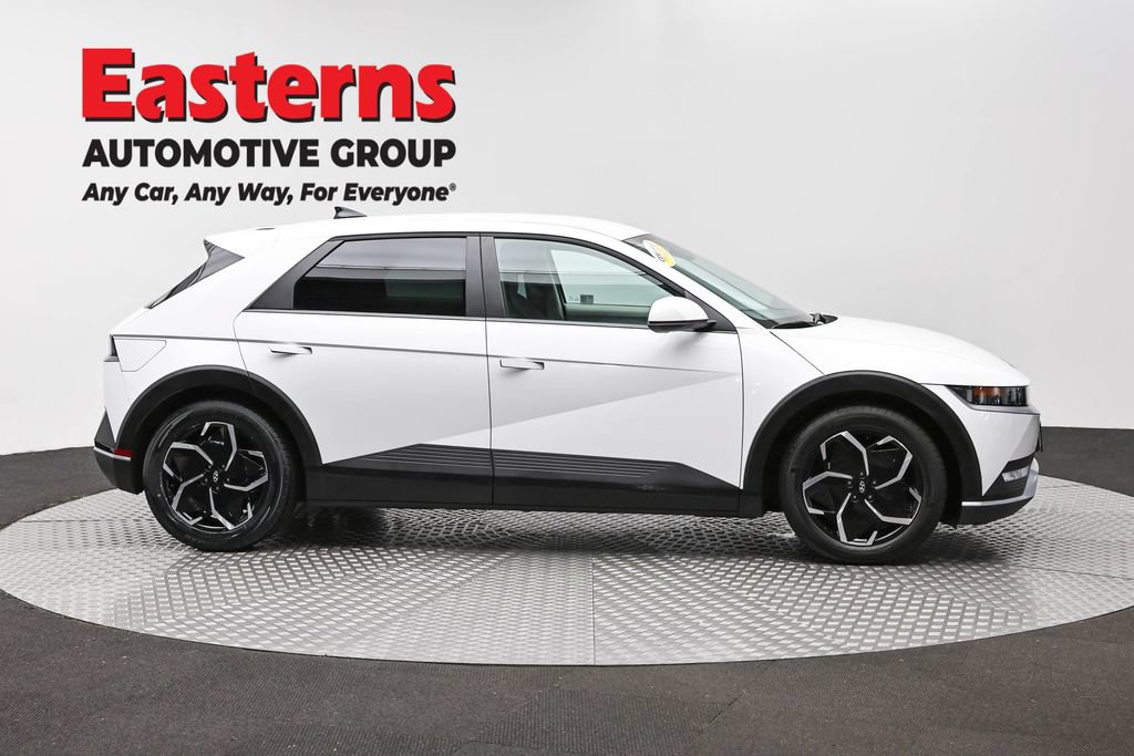 Used 2024 Hyundai Ioniq 5 SEL RWD image 4
