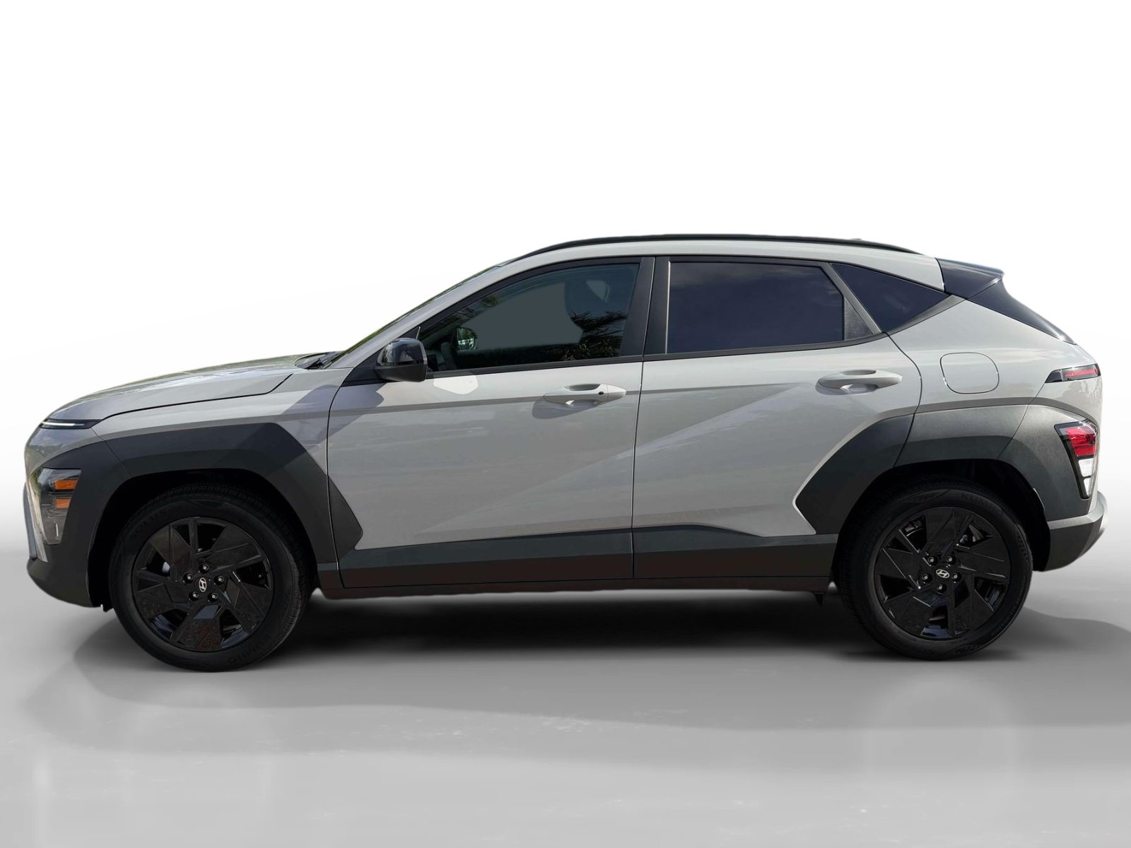 New 2027 Hyundai Kona SEL Sport FWD image 3