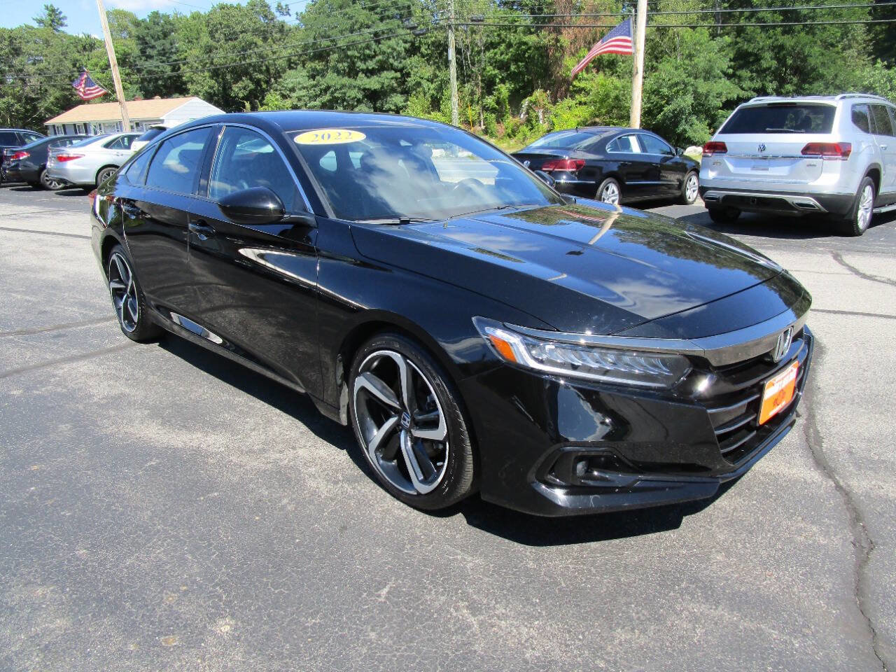 Used 2022 Honda Accord Sport image 3