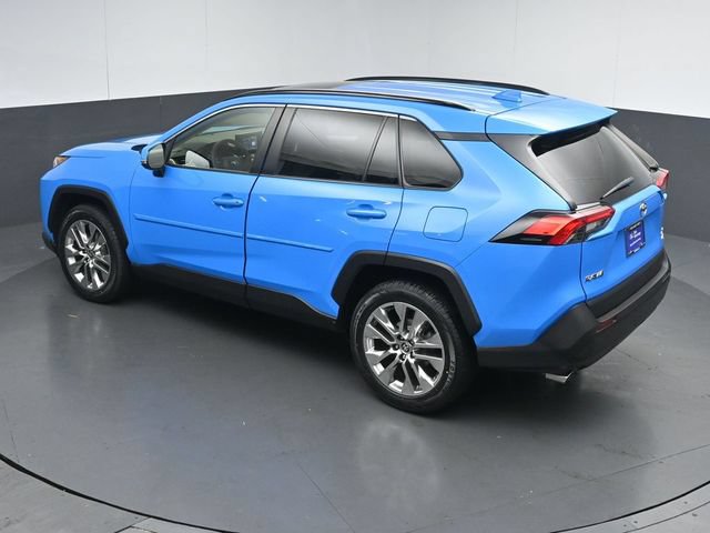 Used 2021 Toyota RAV4 XLE Premium AWD/4WD image 48
