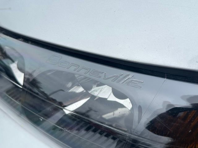 Used 2005 Pontiac Bonneville GXP image 30