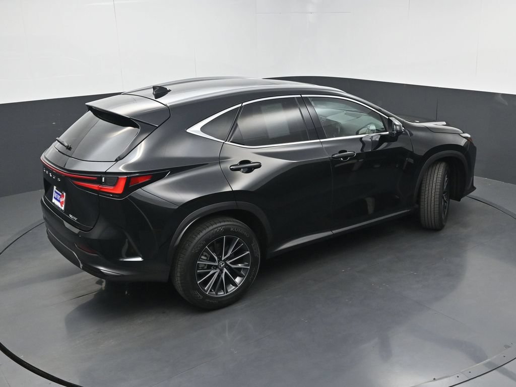 Used 2024 Lexus NX 250 FWD w/ Towing Package (2000 Lbs) image 33