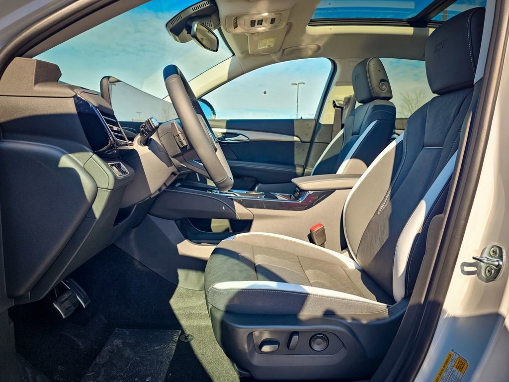 New 2026 Buick Envision Sport Touring image 14