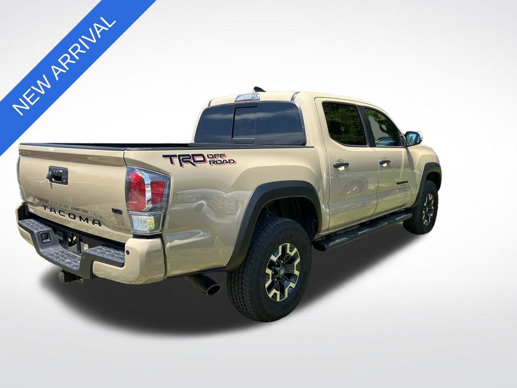 Used 2020 Toyota Tacoma TRD Off-Road w/ TRD Premium Off Road Package RWD image 2
