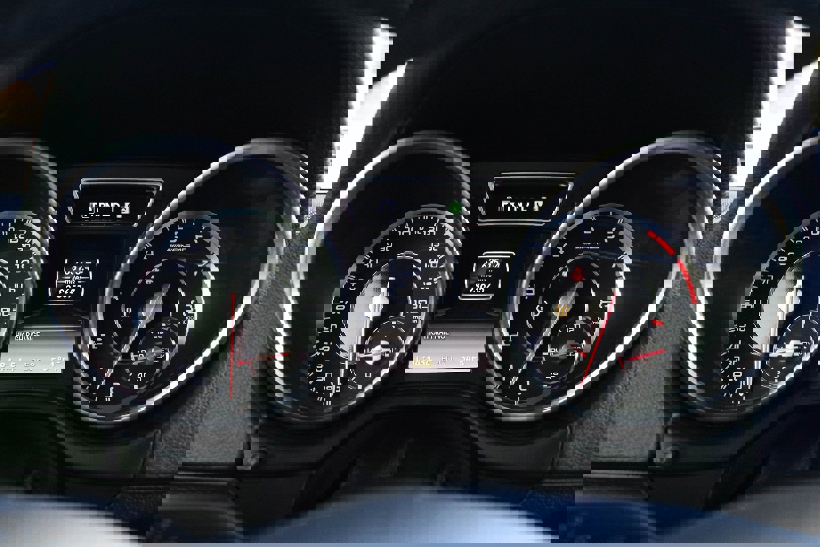 Used 2014 Mercedes-Benz G 63 AMG 4MATIC image 38