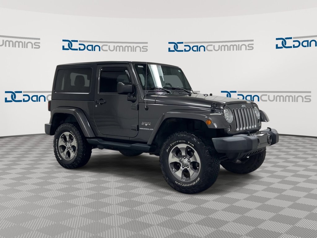 Used 2017 Jeep Wrangler Sahara w/ Trailer Tow Group AWD/4WD image 2
