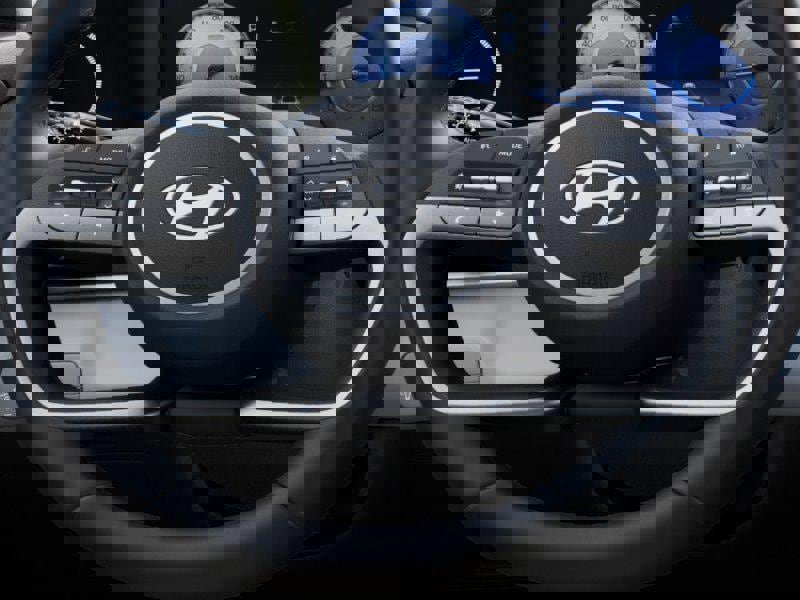 New 2025 Hyundai Elantra Limited image 15