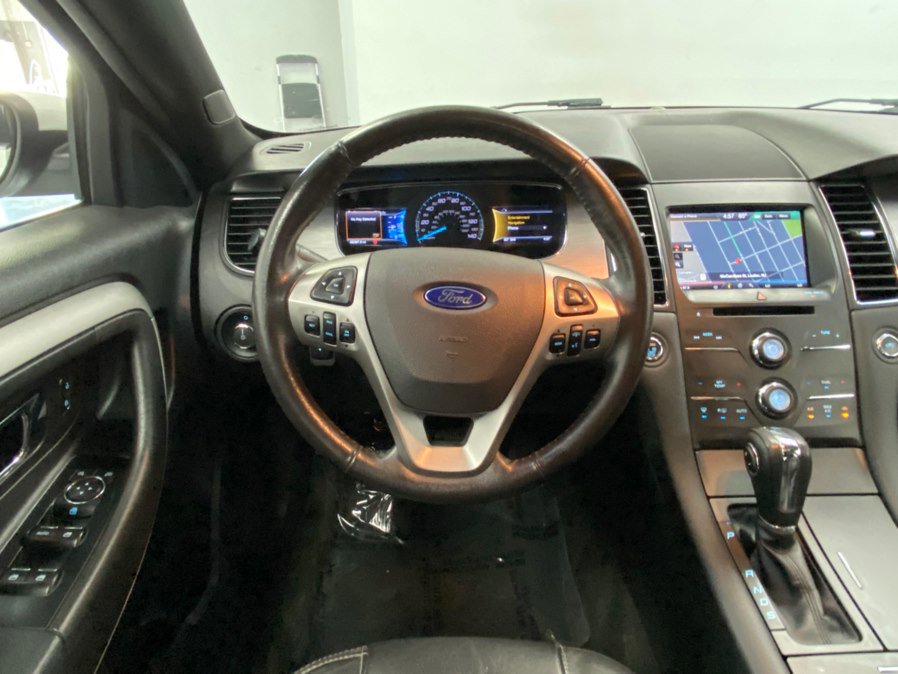 Used 2015 Ford Taurus SEL w/ Equipment Group 201A FWD image 36