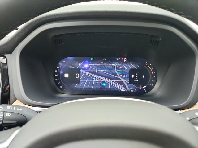 New 2026 Volvo XC60 B5 Plus w/ Climate Package image 18