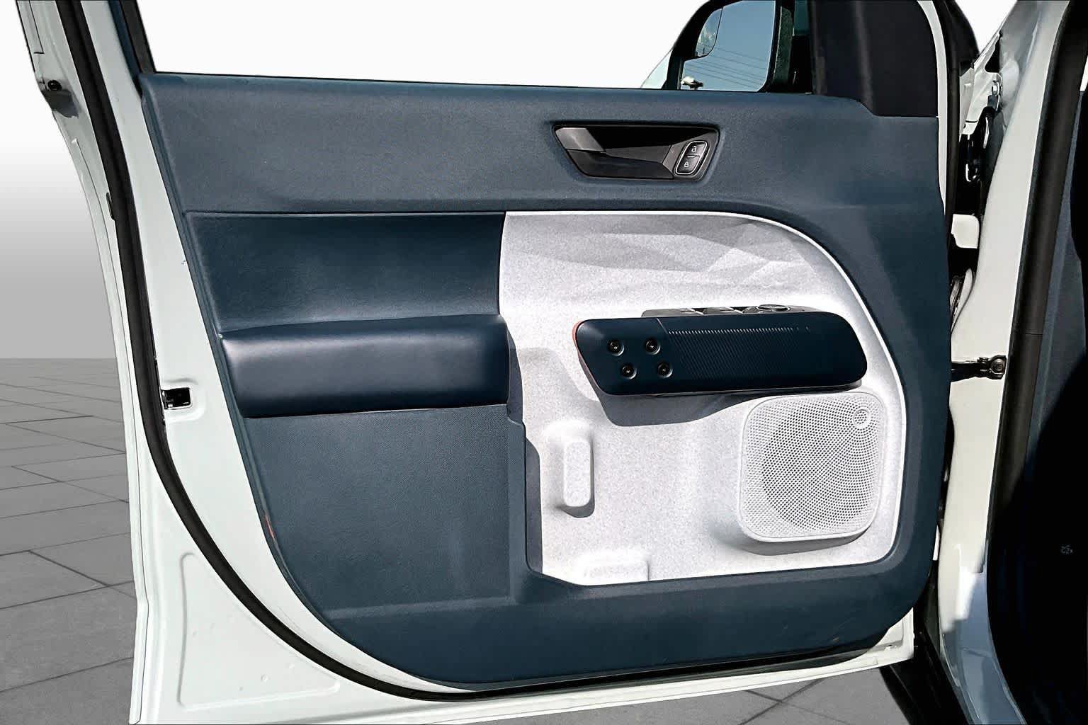 Used 2023 Ford Maverick XLT w/ XLT Luxury Package FWD image 22