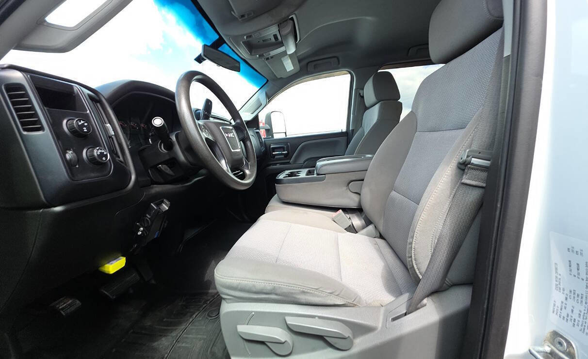 Used 2015 GMC Sierra 2500 4x4 Crew Cab image 18