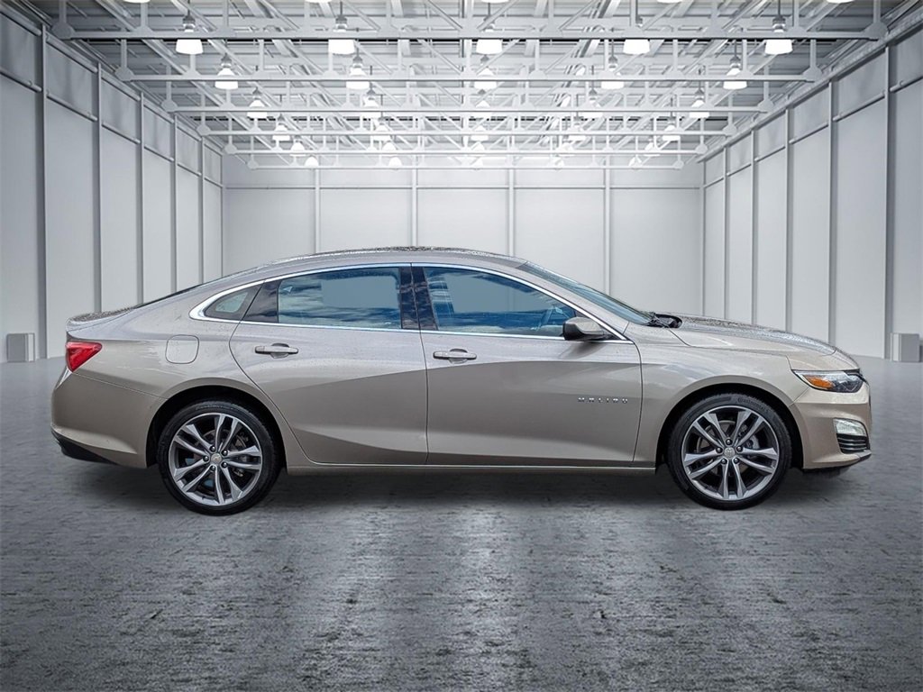 Used 2025 Chevrolet Malibu LT image 6
