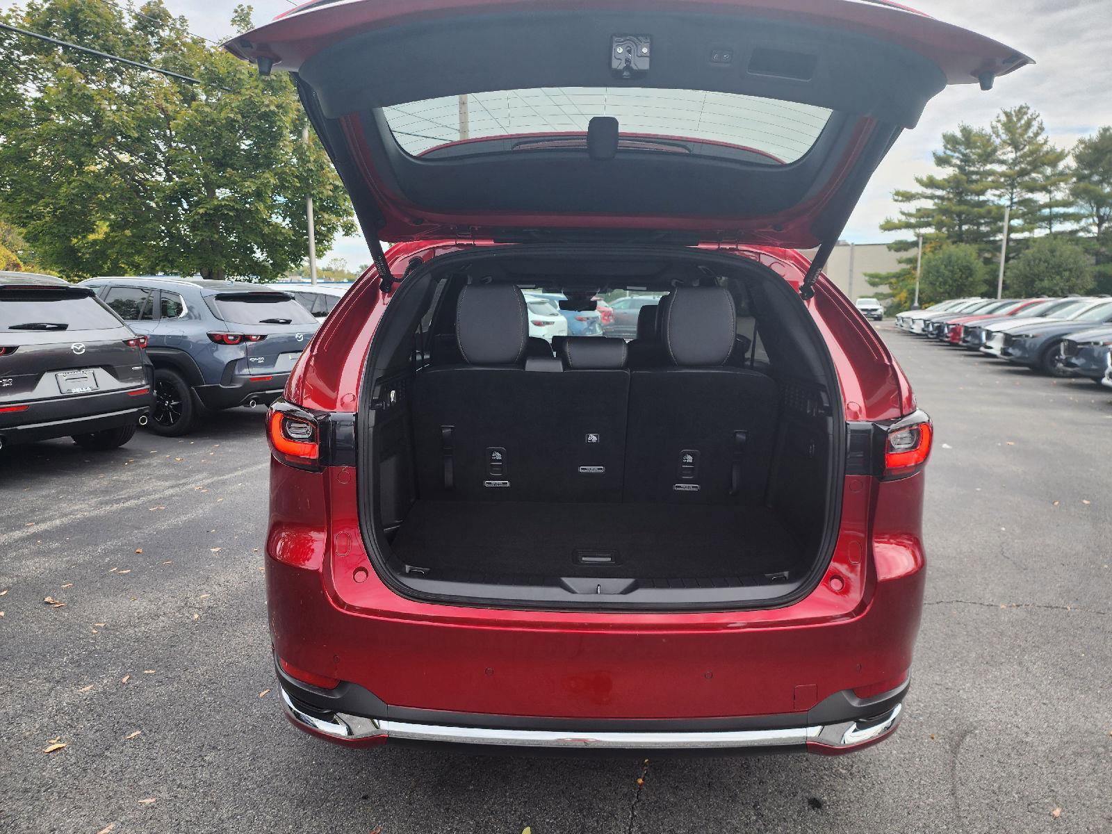 Certified 2025 MAZDA CX-90 3.3 Turbo S w/ Premium Package image 12
