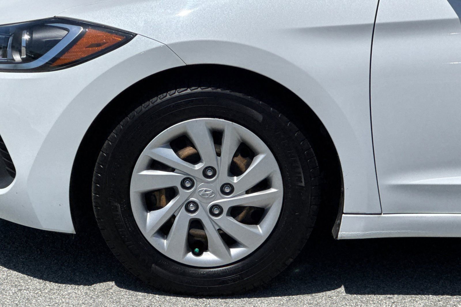 Used 2018 Hyundai Elantra SE FWD image 22