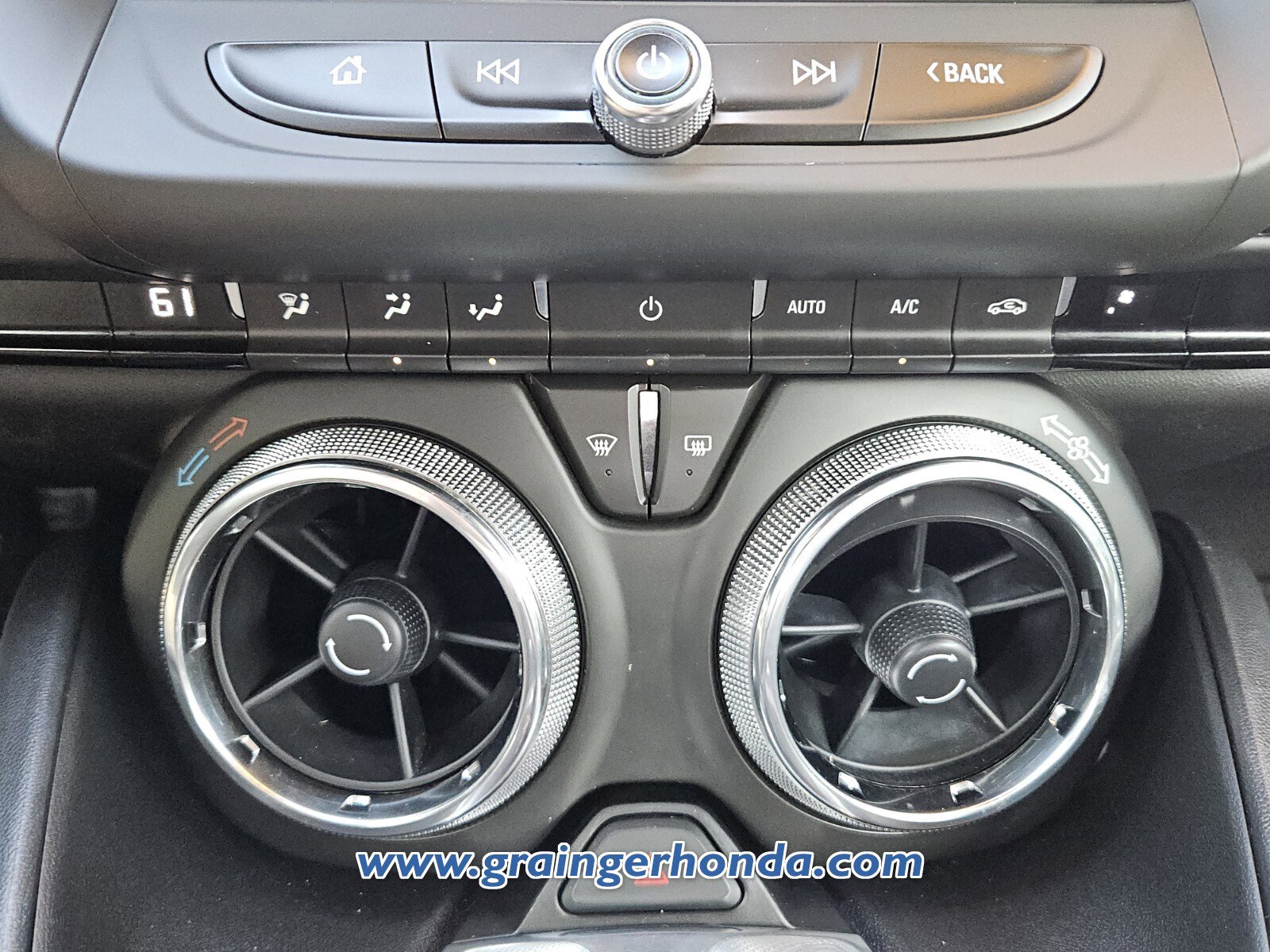 Used 2017 Chevrolet Camaro LT w/ RS Package image 16