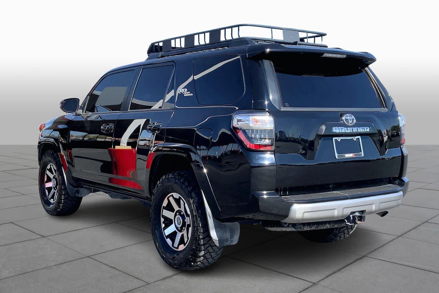 Used 2021 Toyota 4Runner TRD Off-Road Premium w/ Moonroof Package AWD/4WD image 12