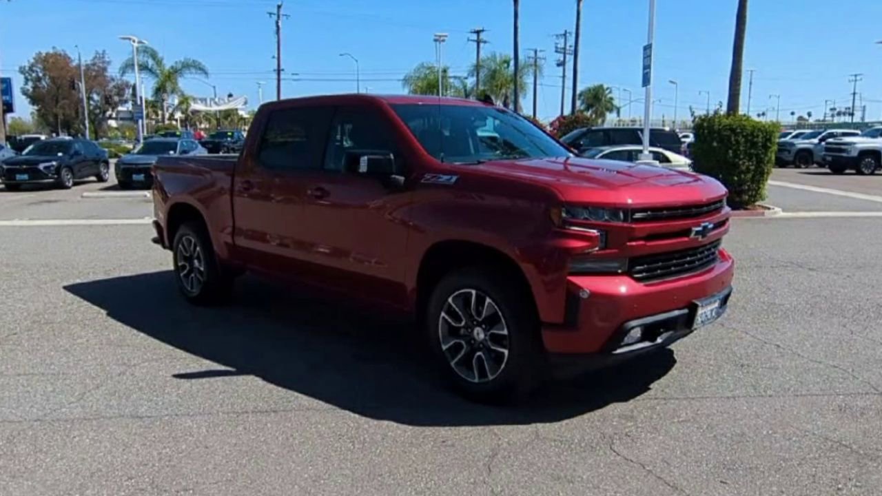 Used 2022 Chevrolet Silverado 1500 RST w/ All Star Edition Plus AWD/4WD image 2