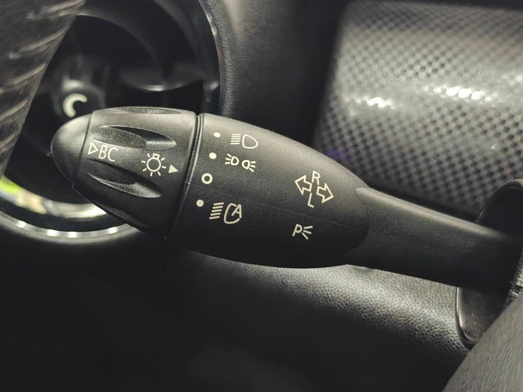 Used 2012 MINI Cooper S image 36