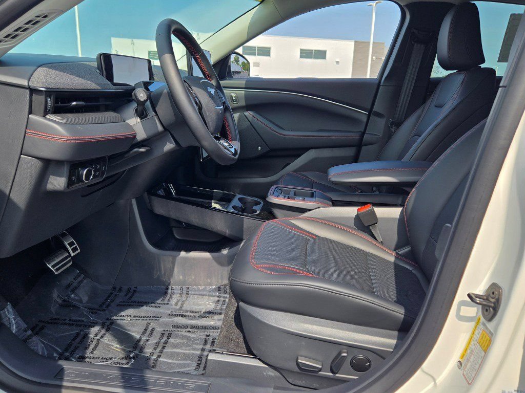 New 2025 Ford Mustang Mach-E Premium w/ Sport Appearance Package AWD/4WD image 22