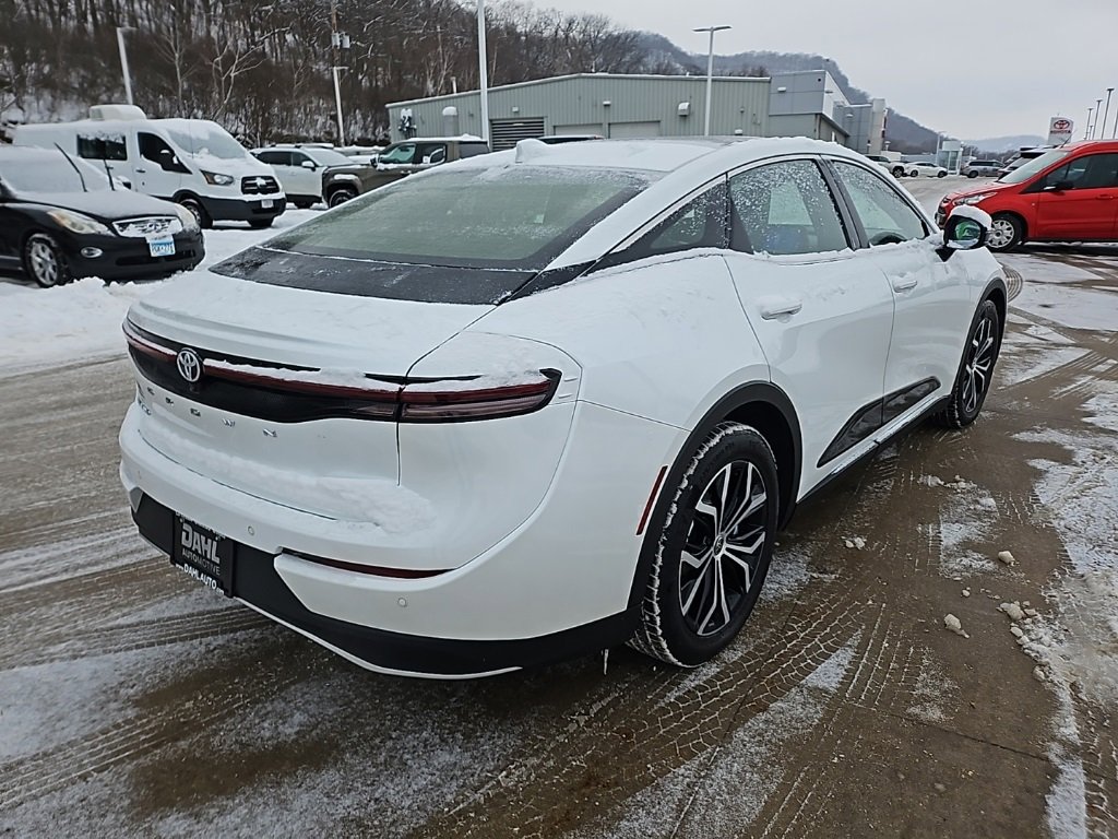 Used 2024 Toyota Crown Limited image 13