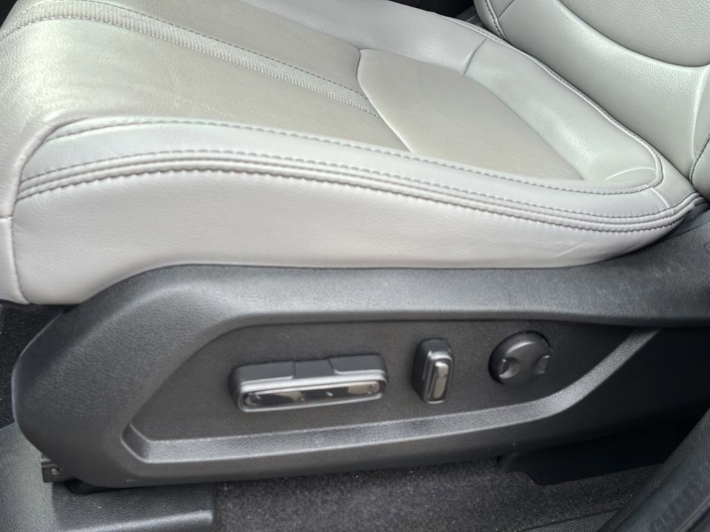 Used 2023 Honda Pilot Touring image 25