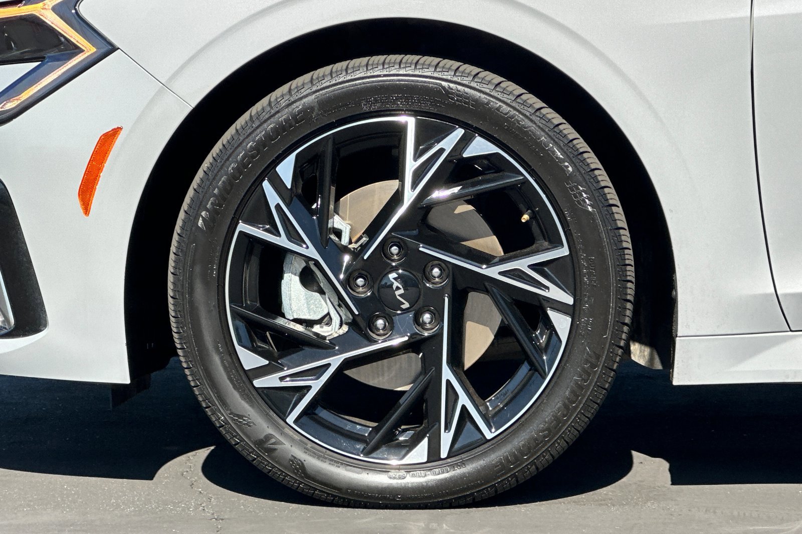 Used 2025 Kia K5 GT-Line w/ GT-Line Premium Package FWD image 26