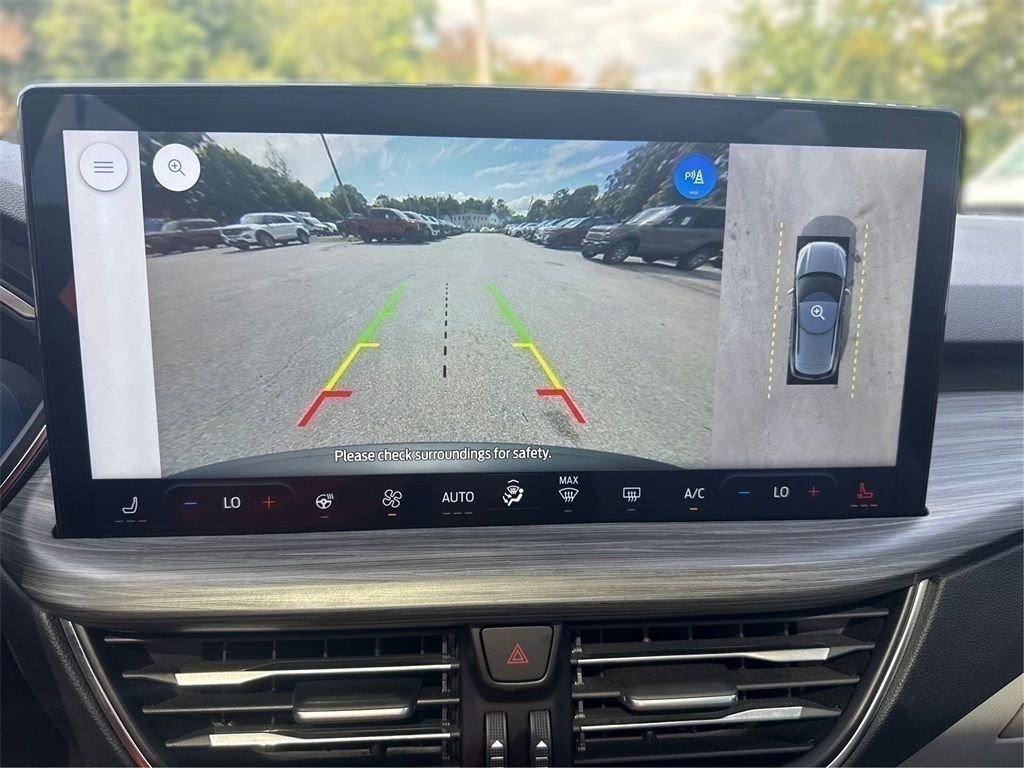 Used 2023 Ford Escape Platinum image 22