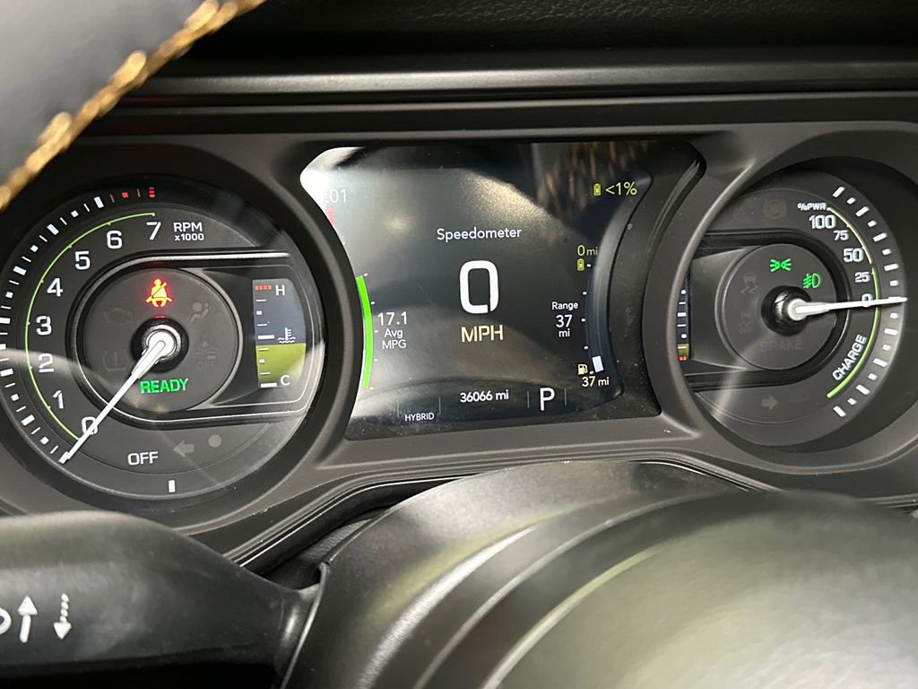 Used 2024 Jeep Wrangler Unlimited image 20