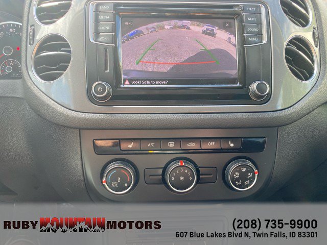 Used 2017 Volkswagen Tiguan S AWD/4WD image 17