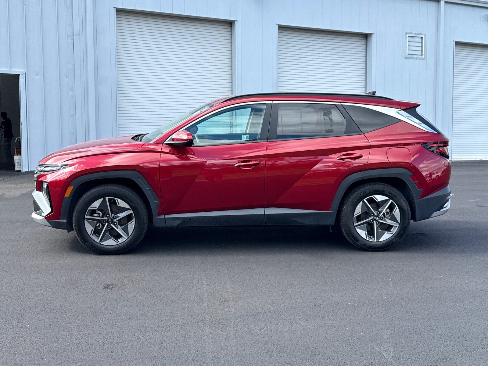 Used 2025 Hyundai Tucson SEL AWD/4WD image 8