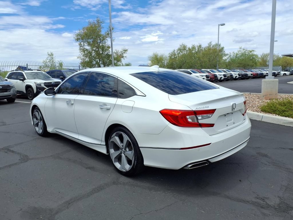 Used 2018 Honda Accord Touring image 13