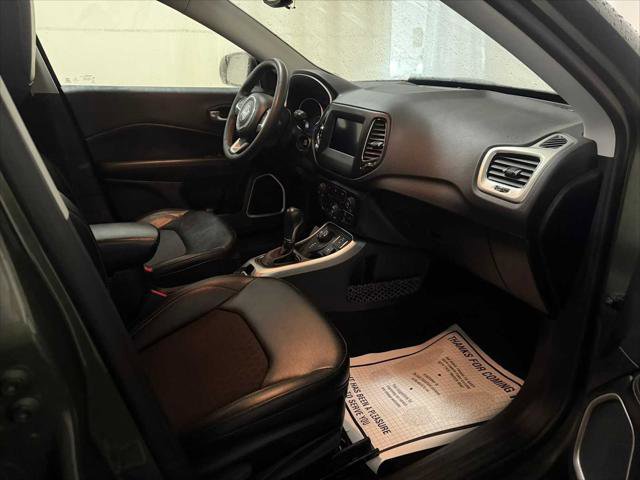 Certified 2021 Jeep Compass Latitude image 27