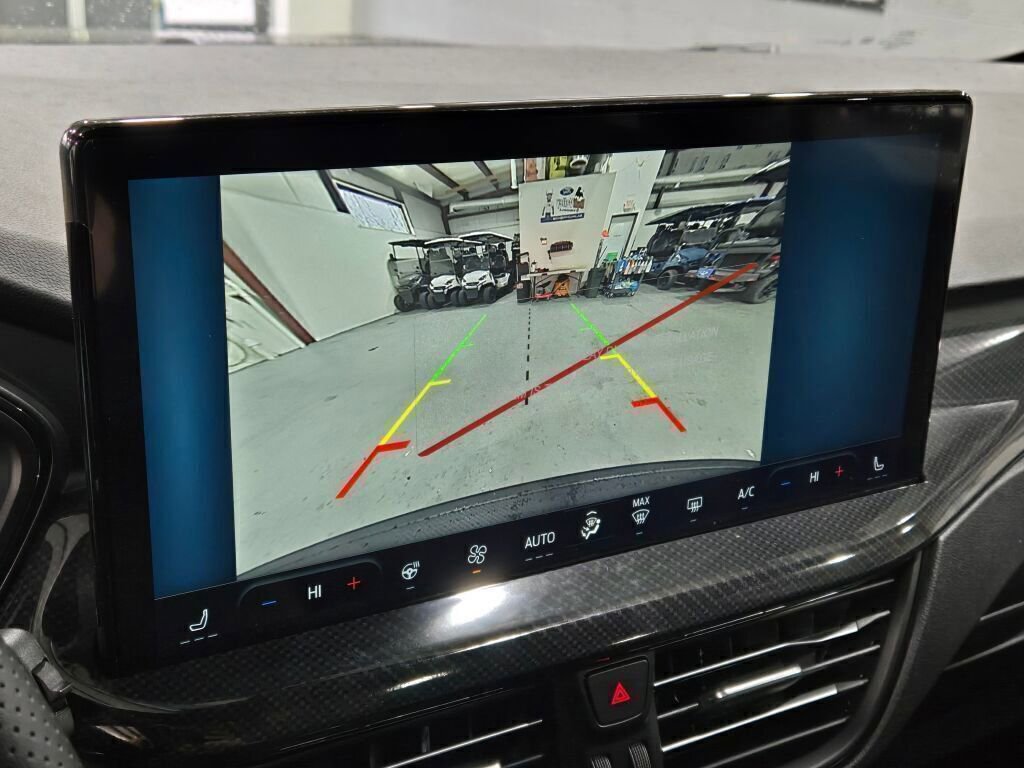 New 2025 Ford Escape ST-Line w/ Tech Pack #1 image 31
