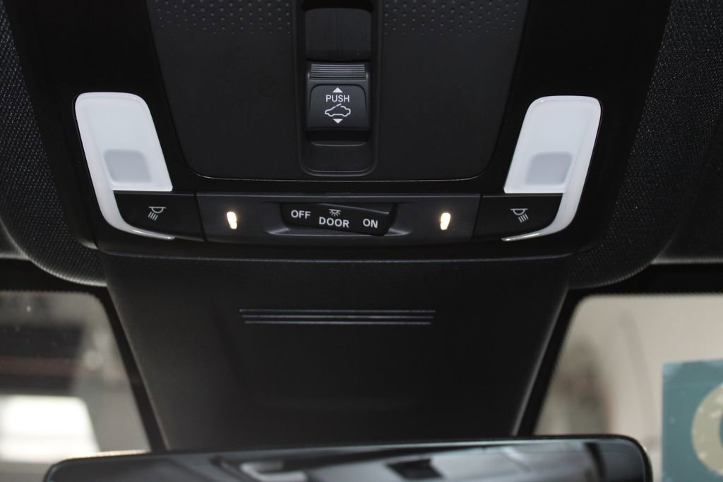 Used 2025 Honda CR-V Sport-L image 39