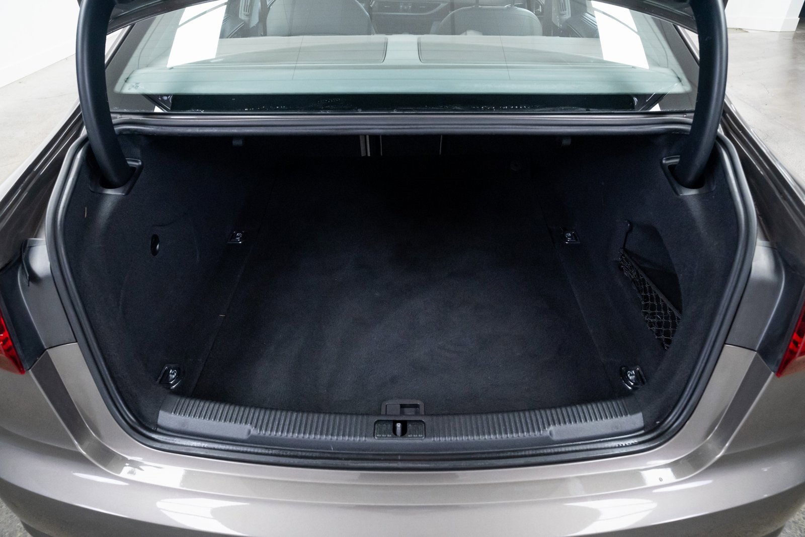 Used 2016 Audi A6 TDI Prestige w/ Prestige Package image 8