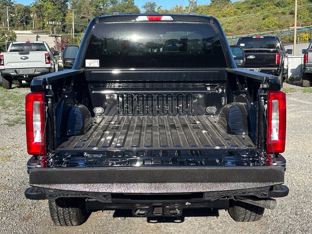 New 2027 Ford F250 XLT w/ F-250 >10K GVWR Package AWD/4WD image 25