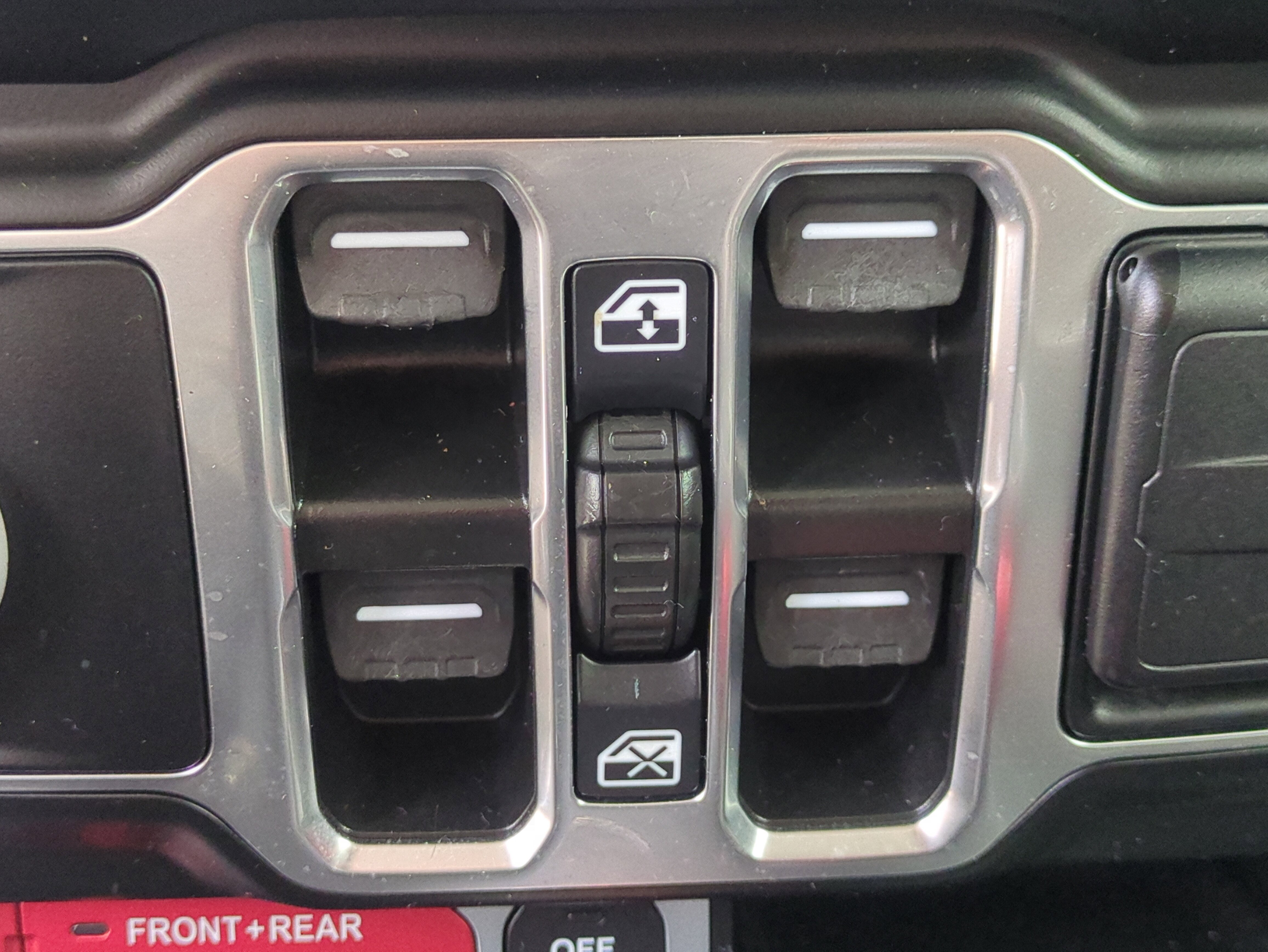 Certified 2023 Jeep Wrangler Unlimited Rubicon image 25