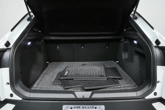Used 2025 Volkswagen ID.4 Pro RWD image 29