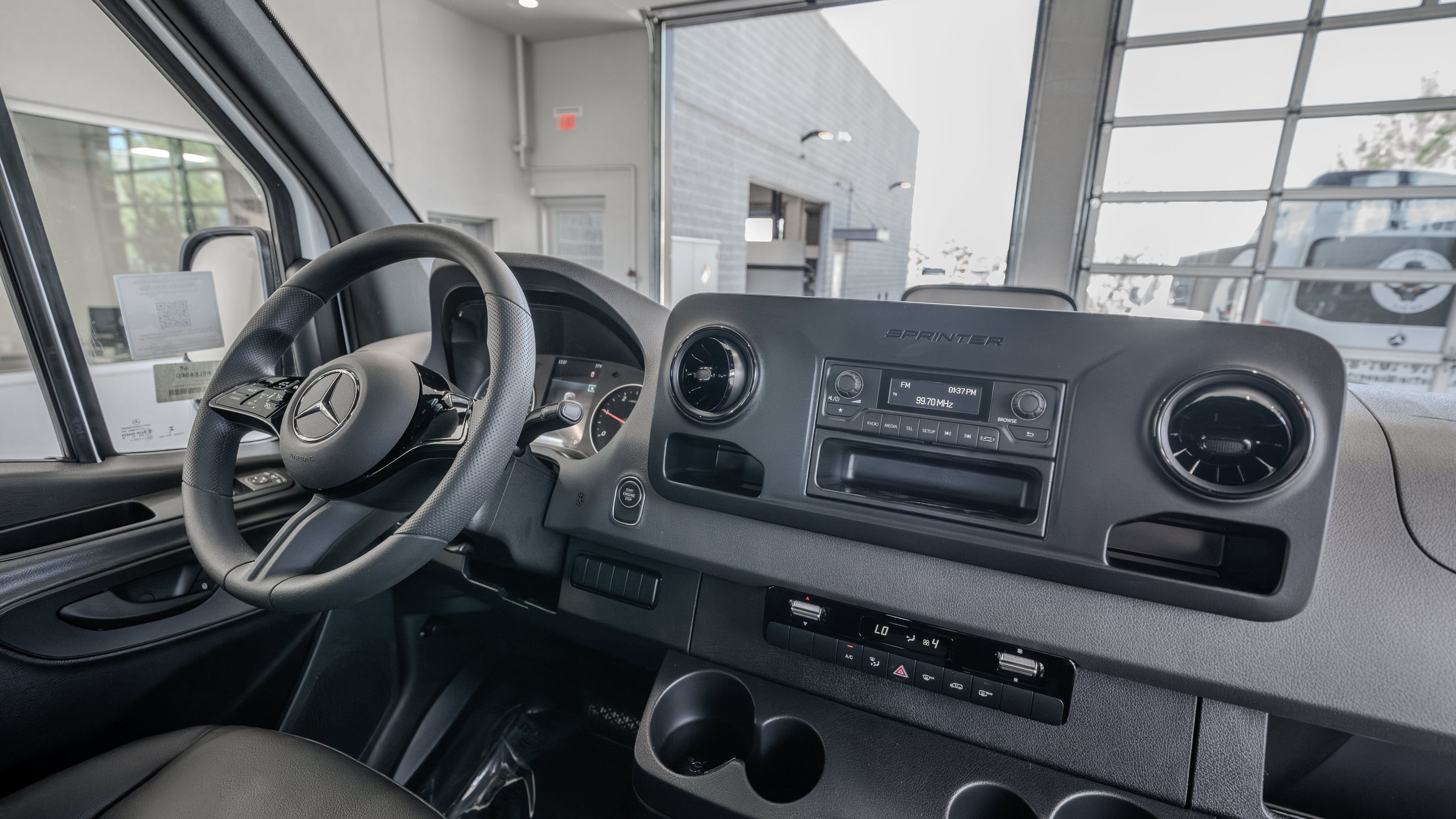 New 2026 Mercedes-Benz Sprinter 2500 image 19