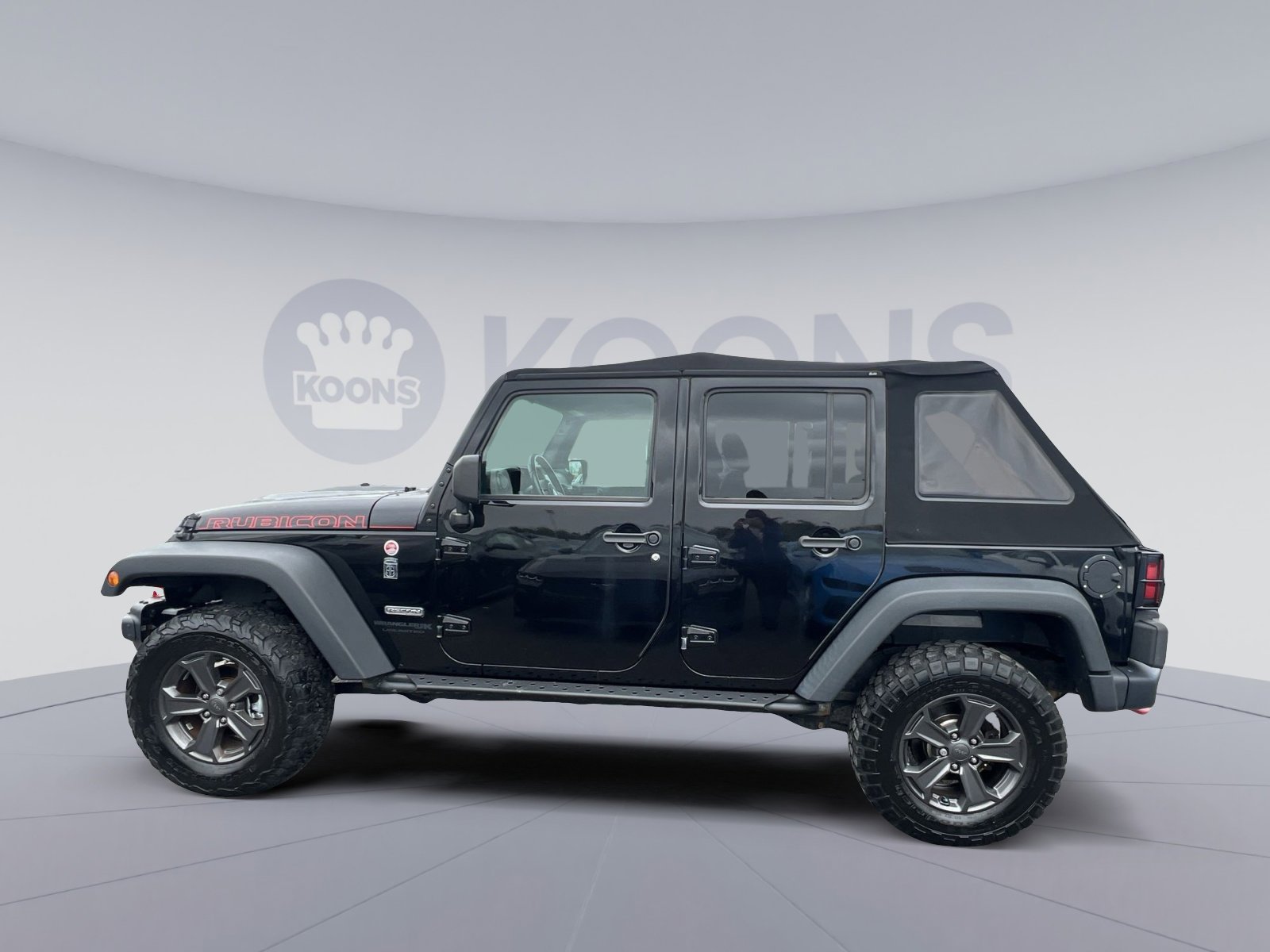 Used 2018 Jeep Wrangler Unlimited Rubicon image 2