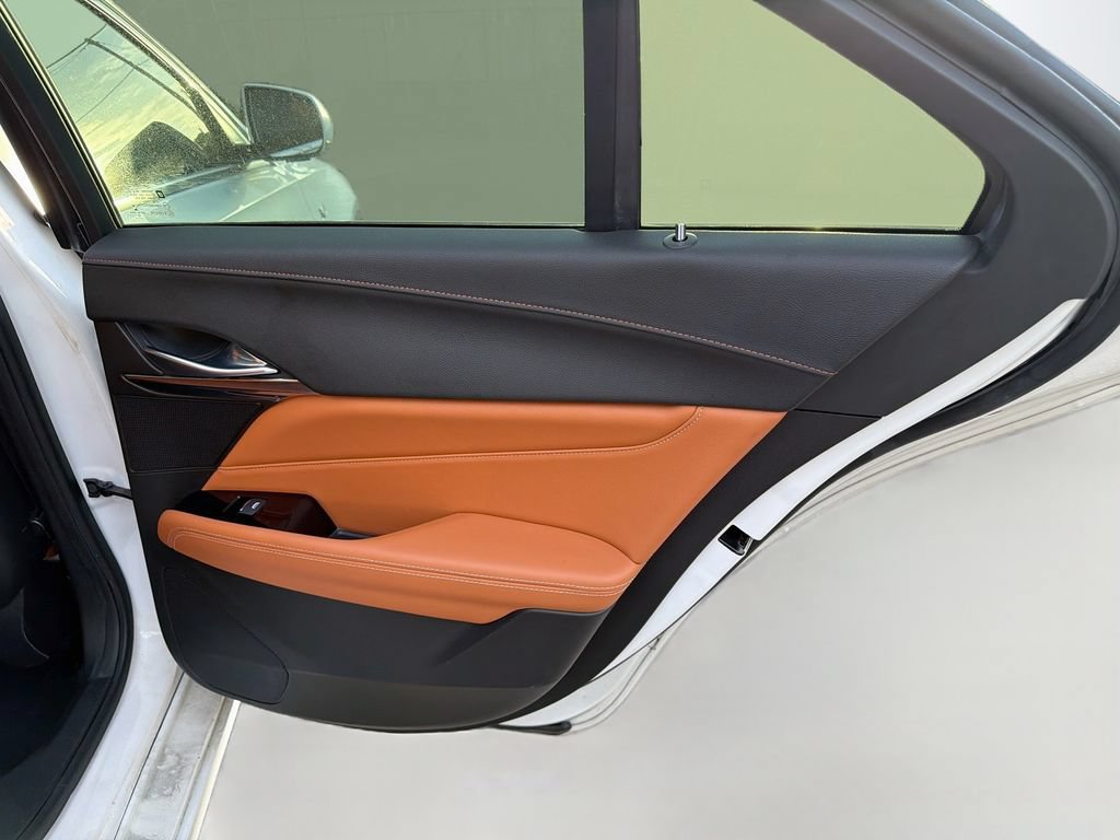 Used 2020 Cadillac CT4 Premium Luxury RWD image 31