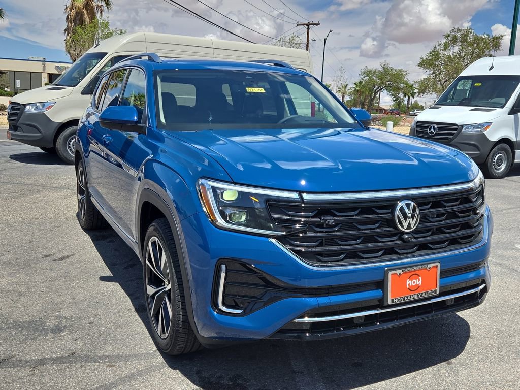New 2025 Volkswagen Atlas SEL Premium R-Line image 2